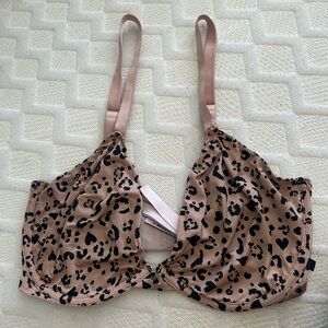 Victoria's Secret Tan and Black Leopard Print Bra